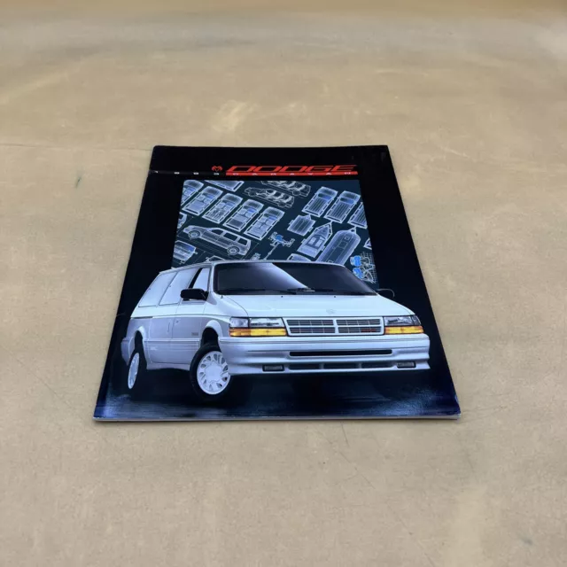 1993 Dodge Caravan Dealer Showroom Sales Brochure Catalog Guide Booklet