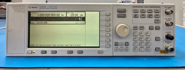 Agilent E4422B ESG Series Signal Generator 250 kHz-4 GHz for Parts/Repair