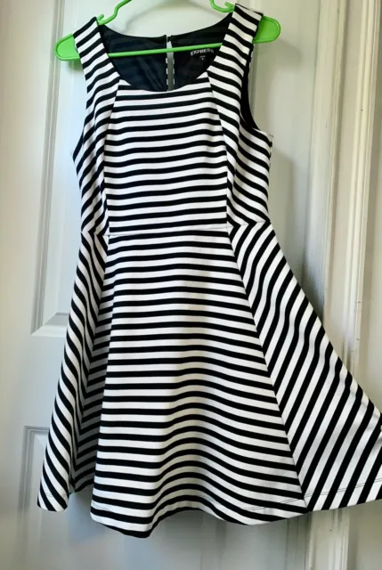 EXPRESS Black & White Striped Dress Fit & Flare Midi Women's Size Medium