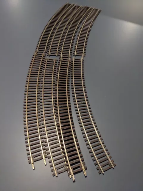 Atlas HO Scale Code 83 15" Radius Curve Model Train Track 8 Pieces