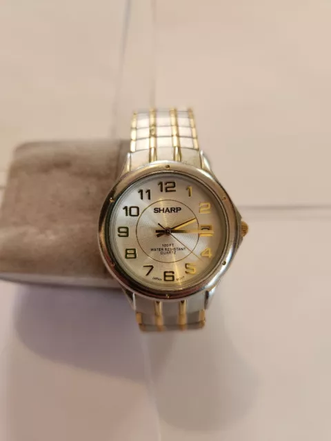 Vintage Sharp Quartz Two Tone 38mm Men’s Analog Quartz Watch Date   B24