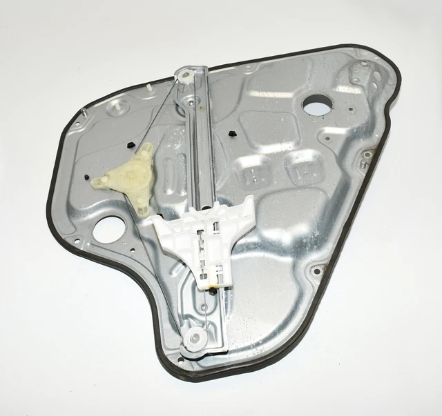 MECANISME DE LEVE VITRE ELECTRIQUE ARRIERE GAUCHE (SANS MOTEUR) de DAEWOO - CHEVROLET OPTRA A PARTIR DE 01/2006