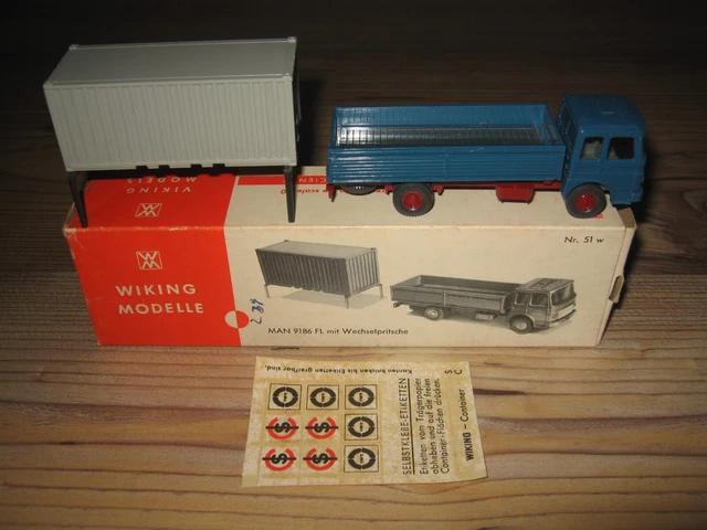 Lotti e raccolte, Modellismo statico, Giocattoli e