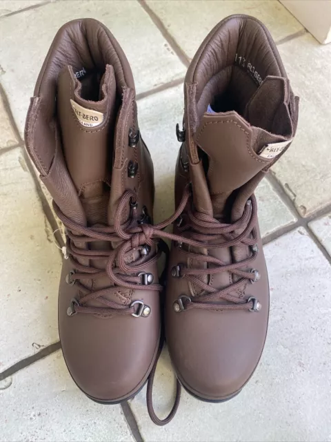 Altberg on sale defender mk2