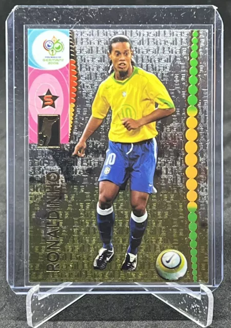 Panini Soccer Card Ronaldinho Brasil #60 World Cup Germany 2006 SGC 8,5  Nm-Mt+