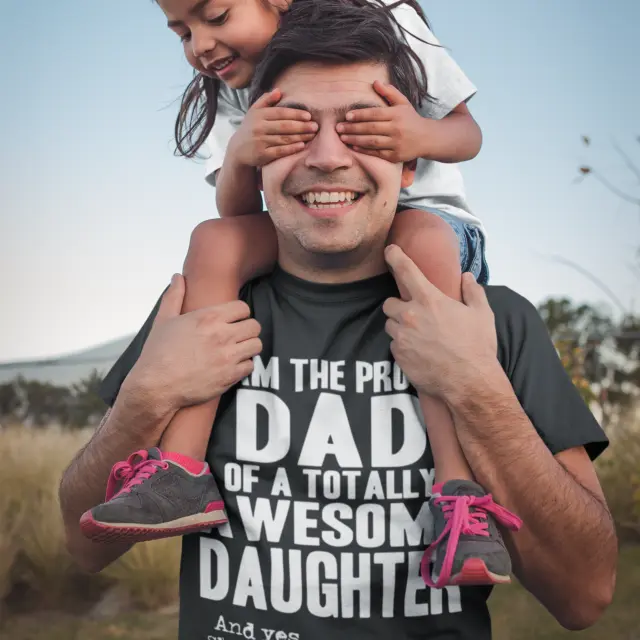 T-shirt regalo festa del papà uomo - orgoglioso papà di una fantastica figlia compleanno papà