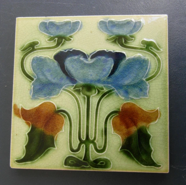 Art Nouveau period relief moulded tile  6"x6'  c1905