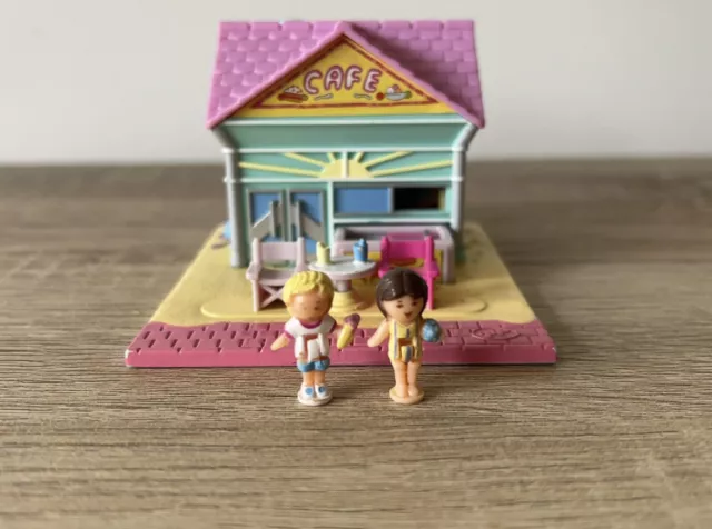 1993 Vintage Bluebird Polly Pocket Beach Cafe. Complete