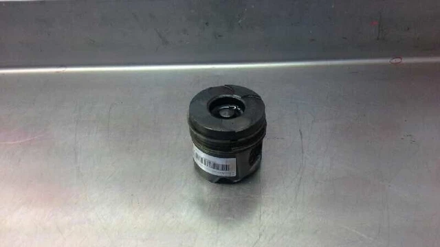 Pistone Per Renault Laguna Ii Bg0 2.2 Dci Turbodiesel 658696