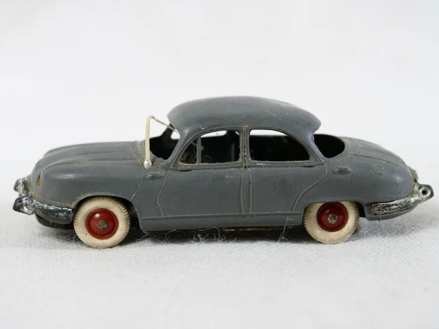 Norev 1/43 – Panhard Dyna, Plancher Métal, Voiture Miniature Collection