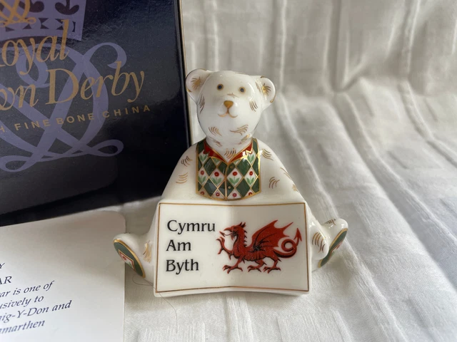 Walisische Flagge Aufkleber – Cymru Am Byth Wappen, Ca. 18 X 4 Cm, Vinyl Für Auto, Fenster, Helm