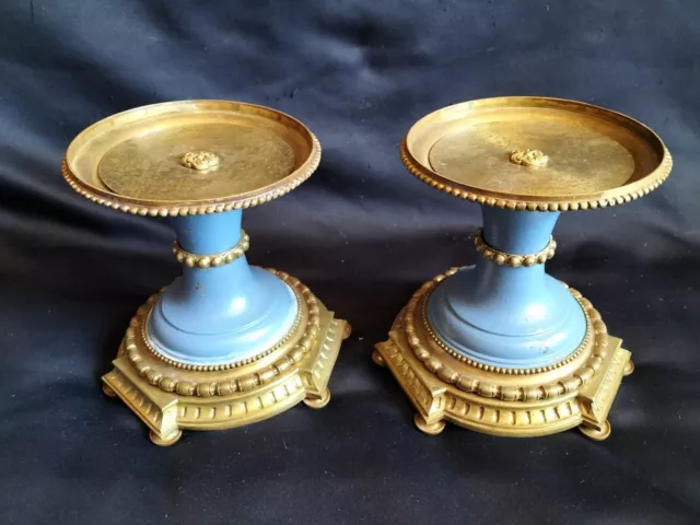 Paire de cassolettes/coupes en bronze? doré et régule peint / Fin XIXe Louis XVI