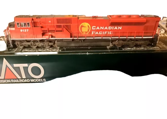 KATO HO SCALE SD90MAC/43MAC Canadian Pacific. DCC Ready. Read ...