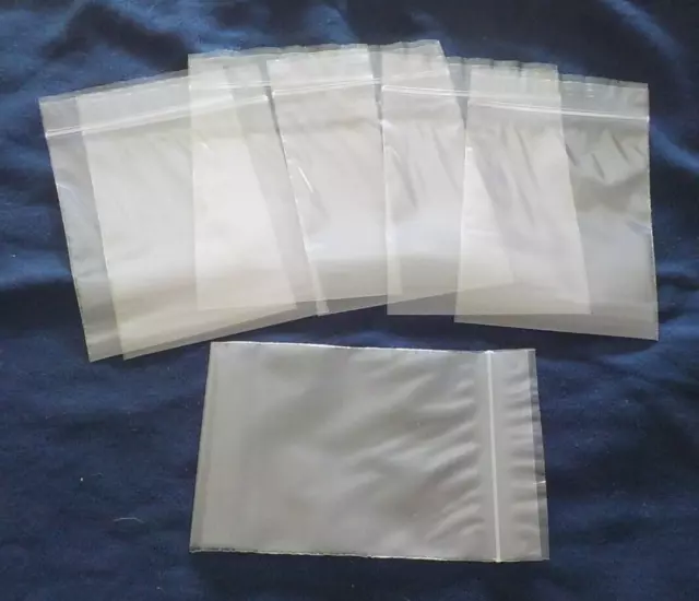 Lot of  1000 New Clear Zip Seal 2 Mil Plastic Bags  3 x 4 Inches