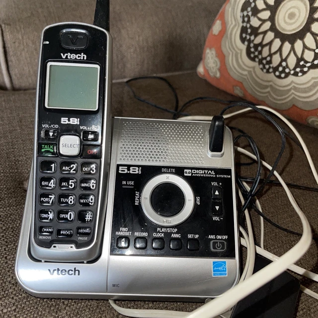 VTECH CORDLESS LANDLINE Phone With Digital Answering Machine. Model