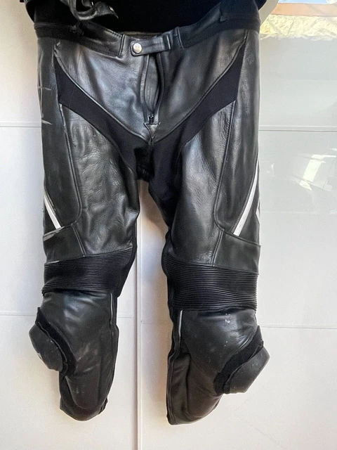 Pantaloni dainese Modello Avro D2, taglia 52, Neri