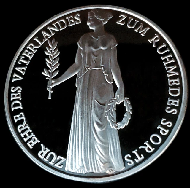 1936 Olympic Games Berlin Germany Commemorative Medal