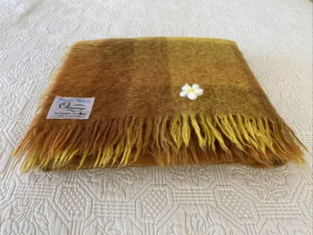 Vintage Onkaparinga Empress 70% Mohair / 30% Wool Afghan Throw Blanket Repaired