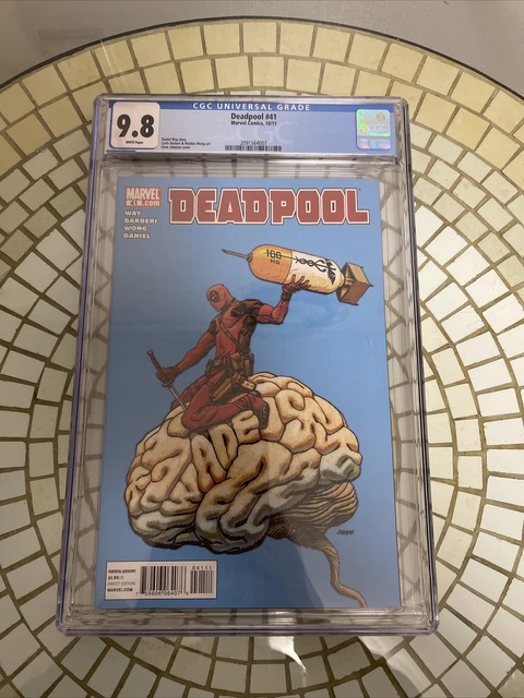 Deadpool #41 Newsstand Direct Ed Variant Marvel Comics, 9.8 Graded, 1st Print