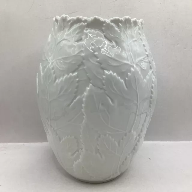 Forstenberg West Germany Foliage Vase (Chipped) (C5) S#542