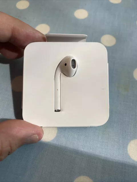 Apple Airpod 2nd Generation Right A2032 100% Genuine #1 RRP £79