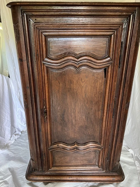 A Stylish 18th/ 19th Century French One Door Wardrobe.