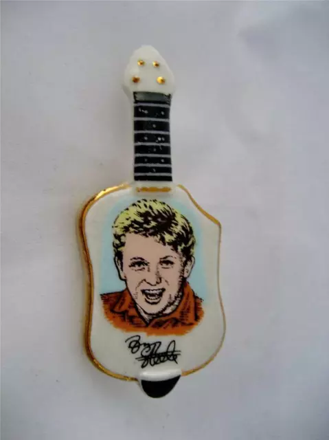 Wade Tommy Steele Guitar Brooch 1960's Teenage Pottery (Perfect)