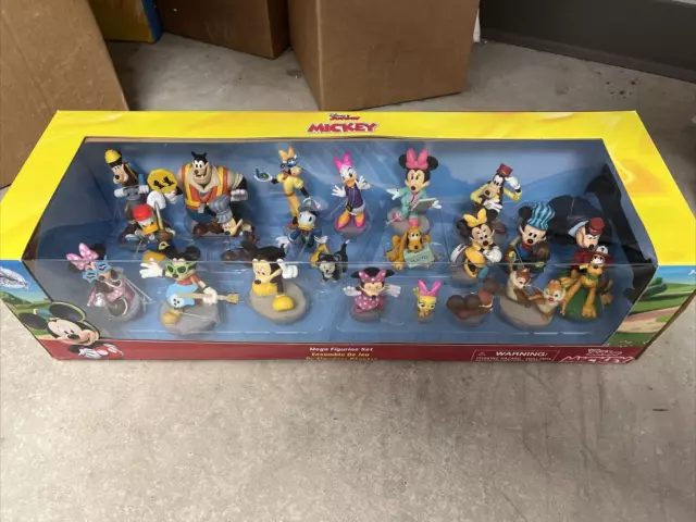 Disney Mickey Mouse and Friends Mega Figurine Set Ages 3+ Minnie Pluto Daisy