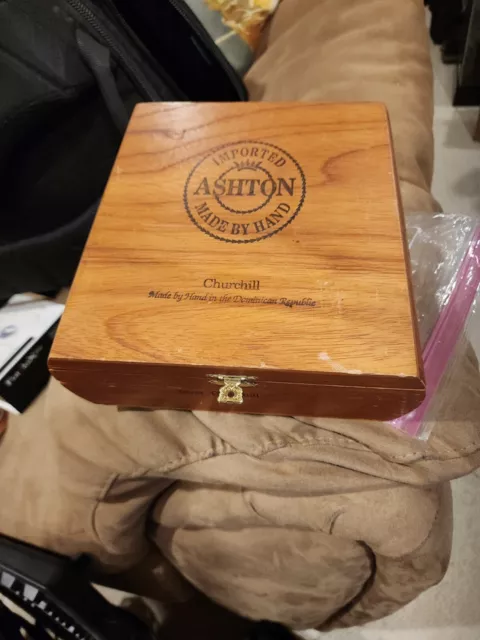 Ashton Classic Churchill Empty Wooden Cigar Box -No Cigars Inside