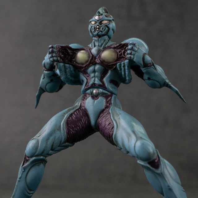 #F94-555 Media Factory GUYVER Mega Smasher 3.5" figure