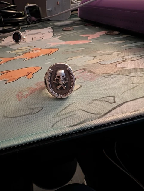 THE GREAT FROG London All Silver Skull Wreath Ring Size O