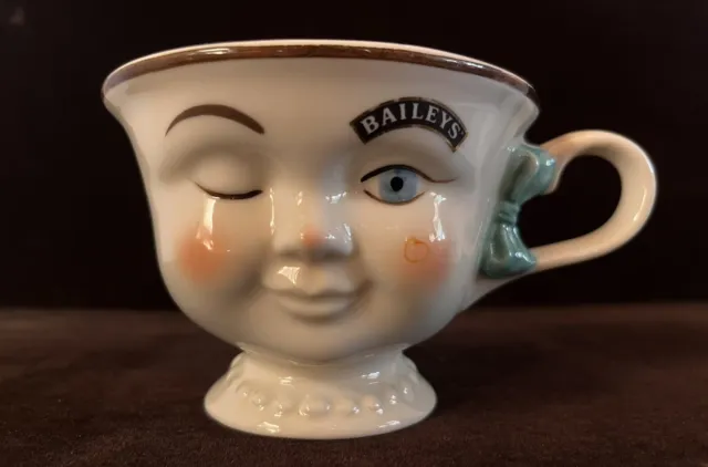 Rare!  Baileys  No Lipstick!  Irish Crème  Mug  Winking  Cup   Ltd. Edition 1996