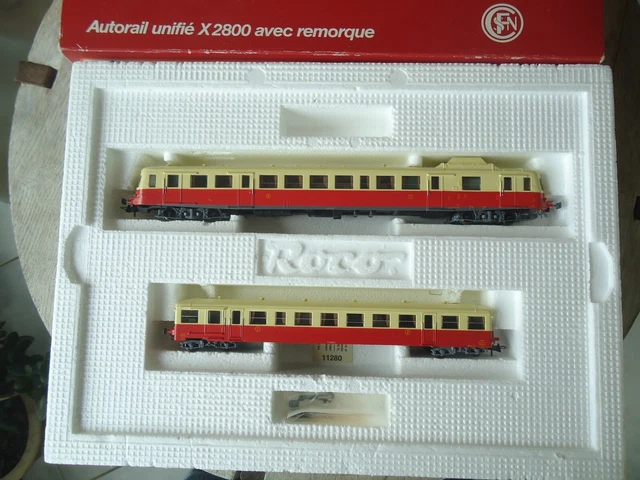 ROCO COFFRET AUTORAIL diesel RGP X2700 + remorque éclairée 43038.1 NEUF