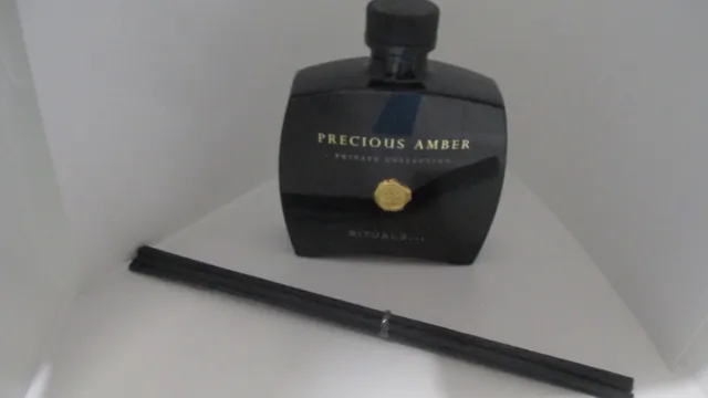 https://www.picclickimg.com/WDUAAOSwAlJlxGlN/Rituals-PRECIOUS-AMBER-Mini-Fragrance-sticks-diffuser-New.webp