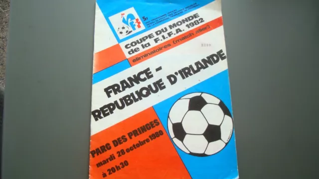 FRANCE v REPUBLIC OF IRELAND OCTOBER 1980