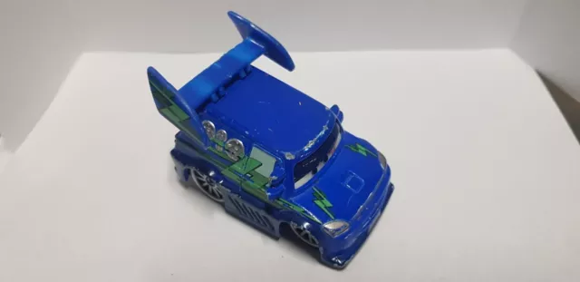 Voiture métal Mattel Cars Disney Pixar bleu  6 cm