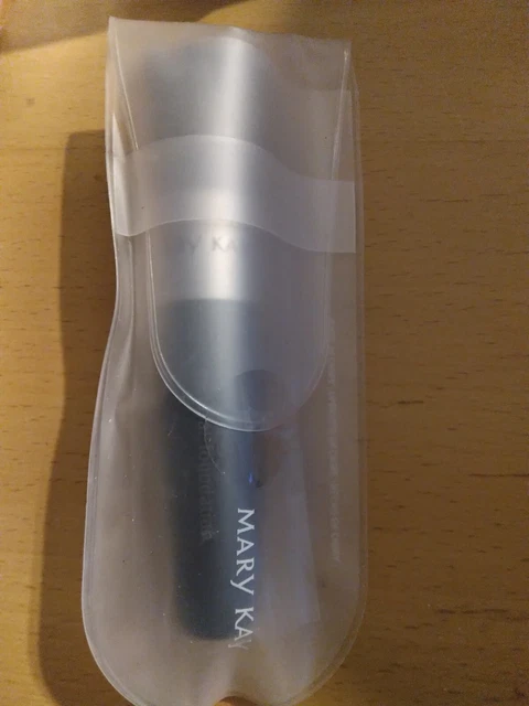 Mary Kay Mineral Powder Foundation Blush Brush with Clear Carry Pouch - NEW