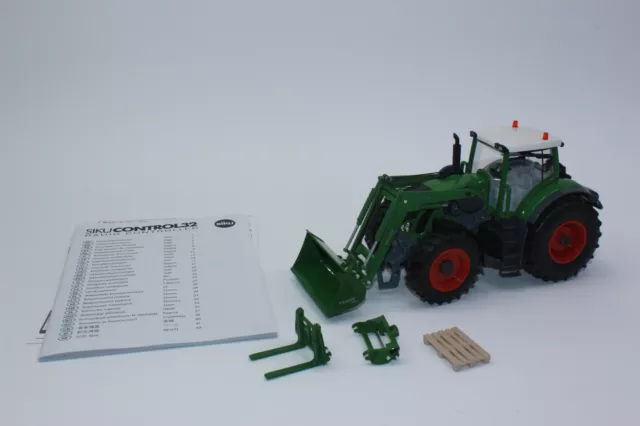 Siku 6796 Fendt 933 Vario Traktor Frontlader Fernsteuerung 1:32 Control RC NEU 3