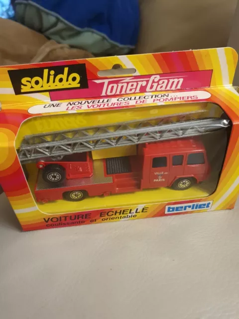 SOLIDO vouture echelle TONER GAM ORIENTABLE BERLIET   #352 DANS SA BOÎTE