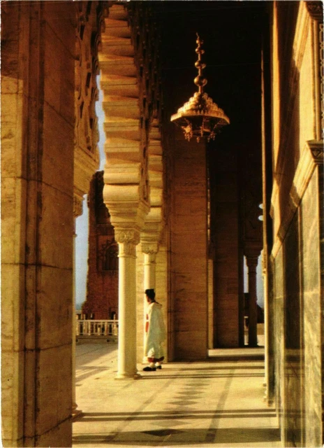 CPM AK MAROC RABAT-Le Mausolée Mohammed V (343132)