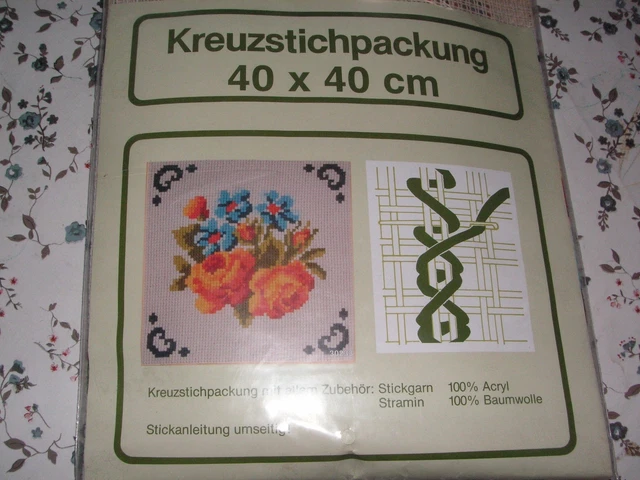 RIOLIS Stickpackung – Kreuzstich-Set „Blumen“ Mit Garn & Zählstoff | Fertig Ca. 40x40cm