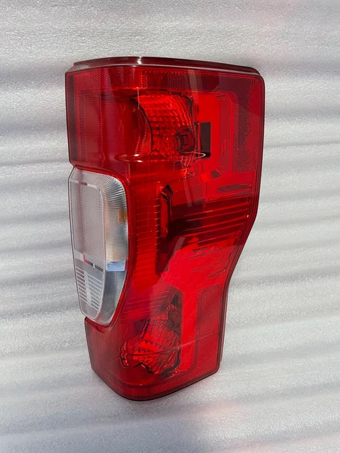 2020 2021 2022 Ford F250/F350 Tail Light Pass (Rh) Non-Blis Halogen
