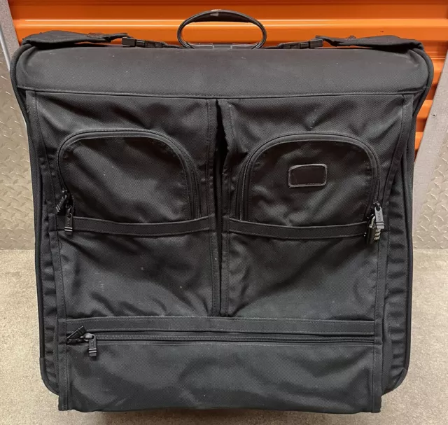 TUMI Black Alpha Garment Bag 2240D3 Extended Trip Rolling Wardrobe Usa EUC Read