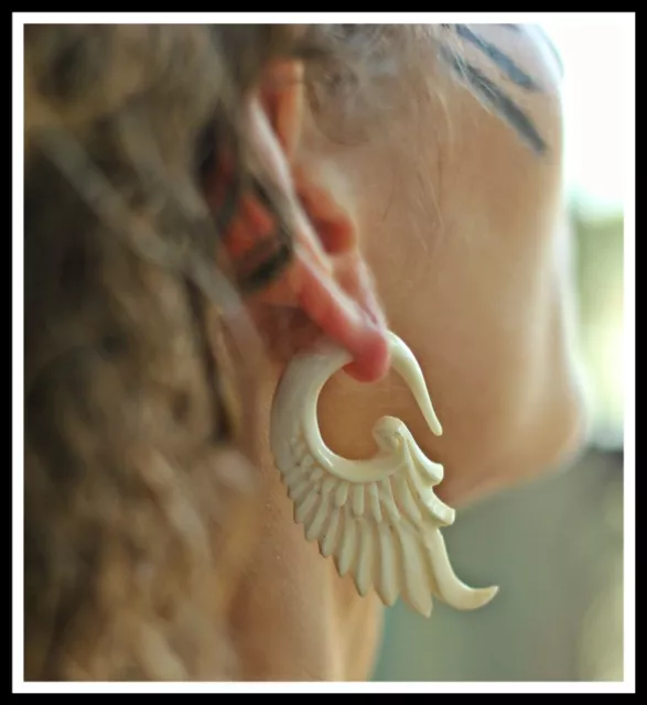 Horn Ear Gauge Piercing Bone wood Hook Pair Expander Organic Tribal Tunnel Plug