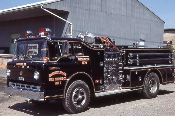 Sunbury PA 1974 Ford C Howe Pumper - Fire Apparatus Slide