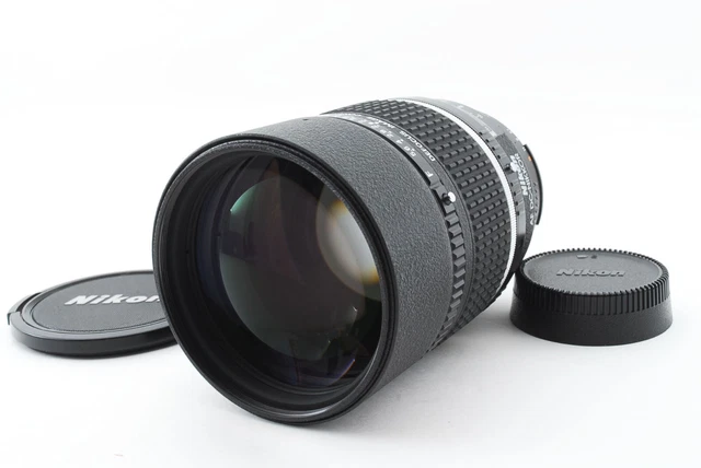 [Near MINT] Nikon AF DC Nikkor 135mm F/2 D Portrait Prime Lens From Japan #140