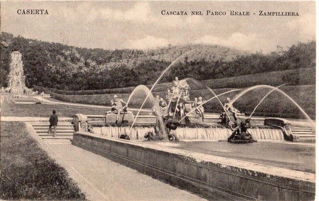 Caserta Cascata Nel Parco Reale -Zampilliera