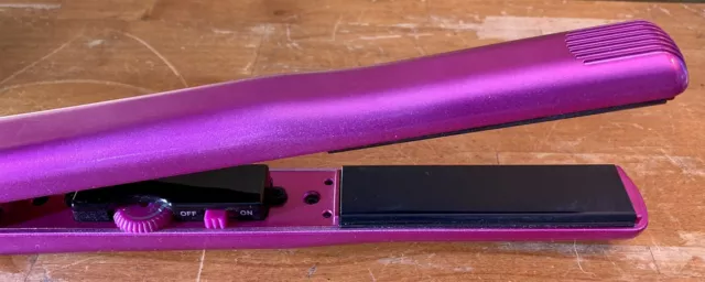 GVP Generic Value Products Hot Pink ION Ceramic Flat Iron 1 Inch Barrel TESTED 3