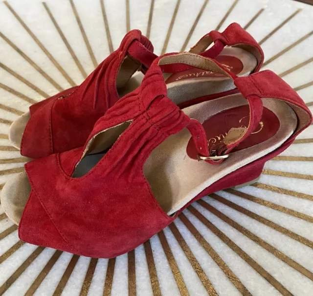 Earthies Suede Heels Verai Bright Red Wedge  Sandals Size 6.5 B
