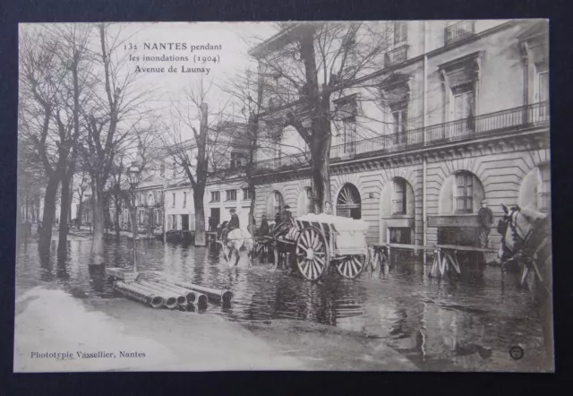 CPA Carte postale NANTES inondations 1904 Avenue de Launay attelage